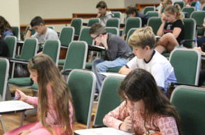 Estudantes do 4º e 5º ano realizam prova de proficiência em Língua Alemã