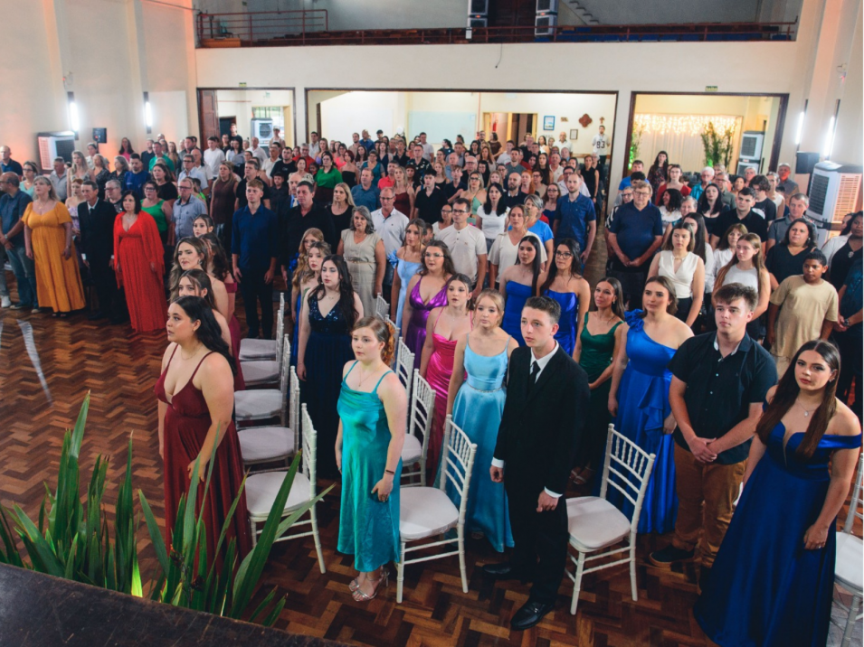 Formação, dedicação e futuro: Instituto Ivoti realiza Ato de Conclusão do Itinerário de Formação Docente