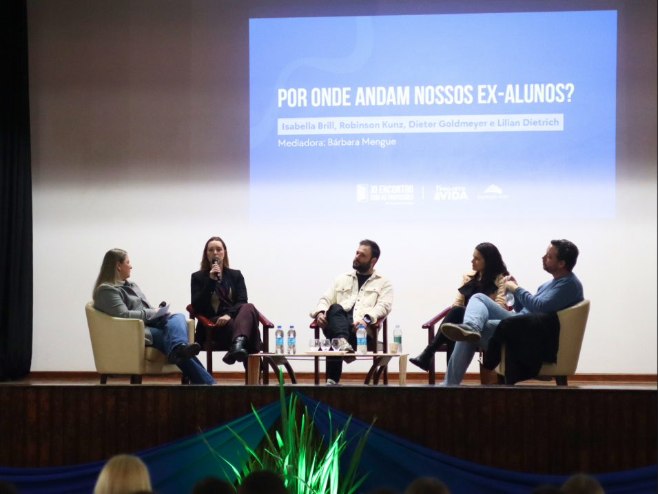 Encontro com as Profissões amplia horizontes para estudantes do Ensino Médio