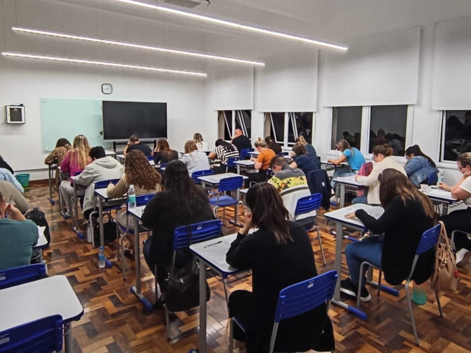 Professores de Ivoti e Lindolfo Collor participam de etapa final de formação para Cargo de Direção Escolar