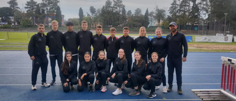 Equipe Municipal/Instituto Ivoti participa de Campeonato Estadual de Atletismo Sub-16