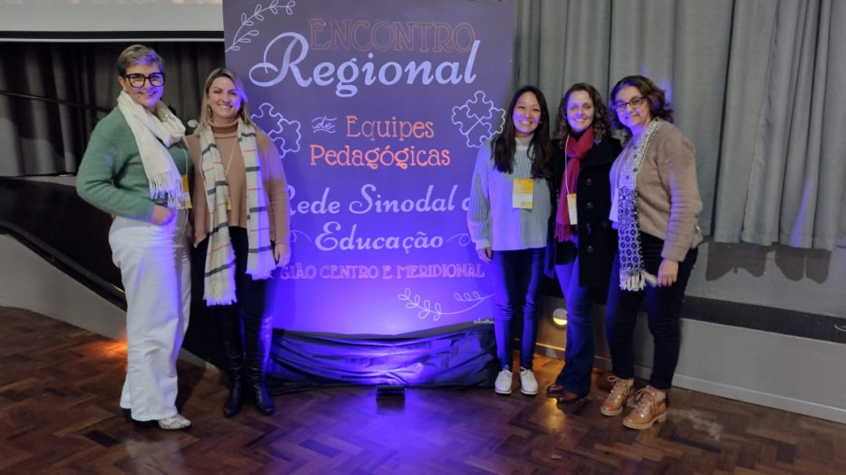 Coordenadoras do Instituto Ivoti participam de Encontro Regional da Rede Sinodal
