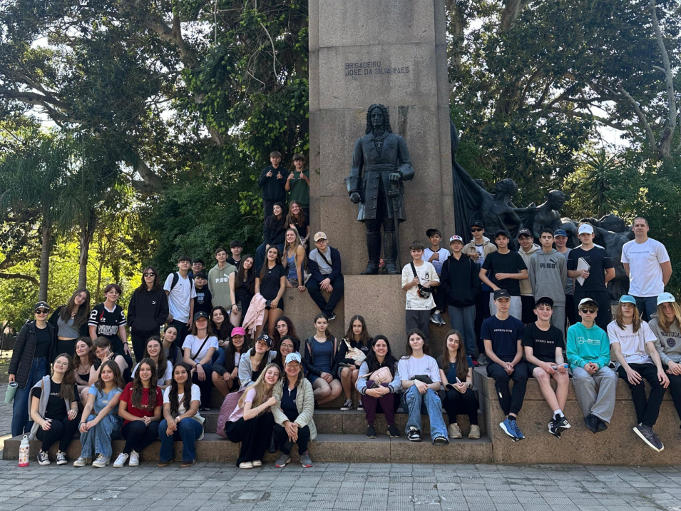 Viagem de estudos leva turmas do 8º Ano a conhecer a história e a cultura do Rio Grande do Sul