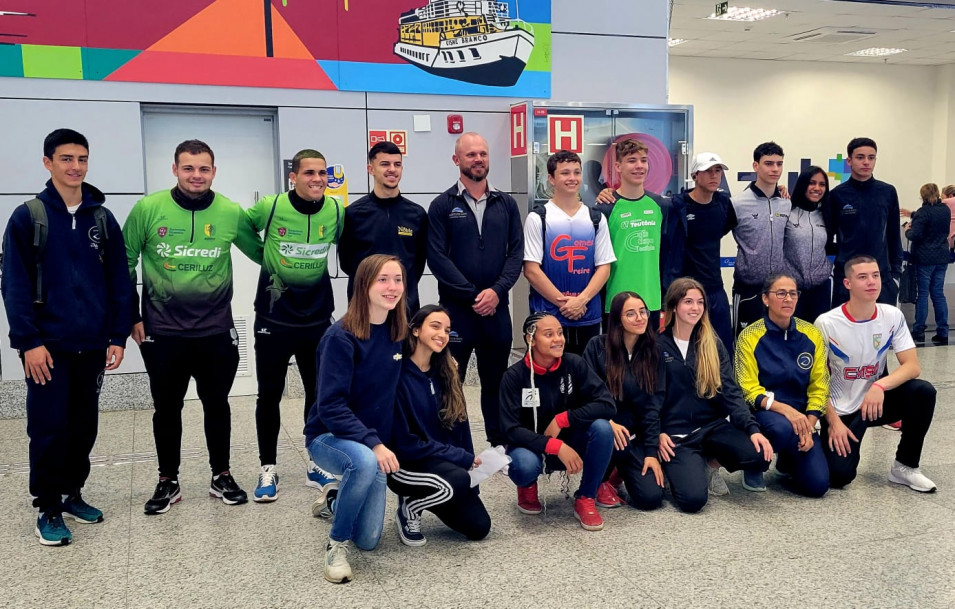 Atletas do Instituto Ivoti participam dos Jogos Escolares da Juventude em Aracaju
