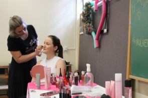 APFAEE promove momento especial pelo Dia da Mulher