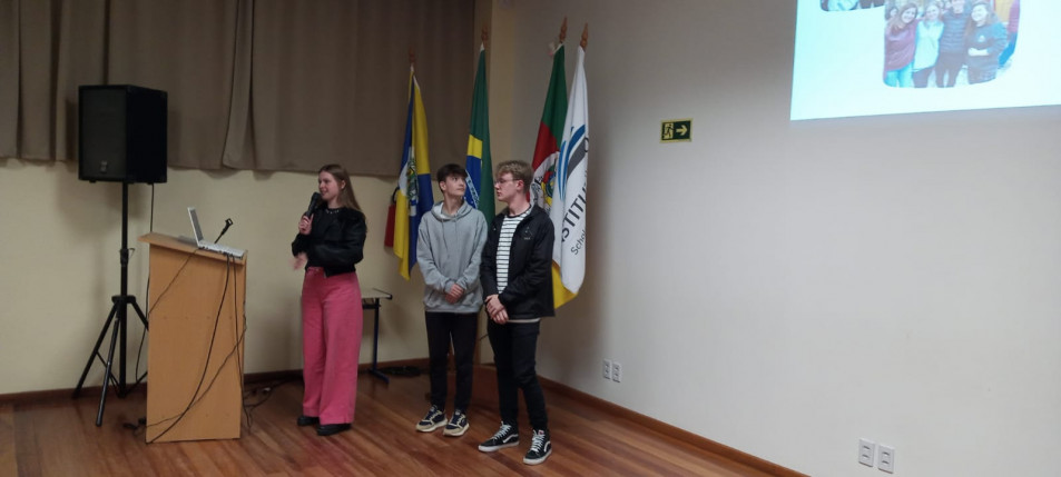 Estudantes compartilham vivência de intercâmbio realizado para Córdoba