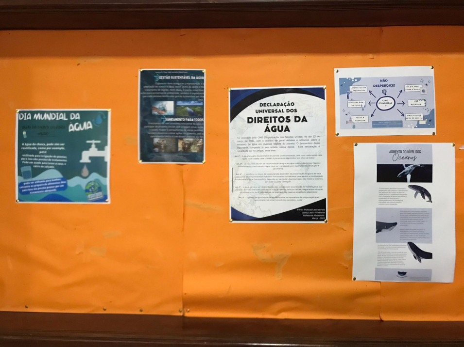 Turmas do Ensino Médio organizaram uma exposição sobre o Dia Mundial da Água