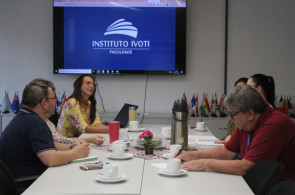Reunião da Comissão Própria de Avaliação do Instituto Ivoti