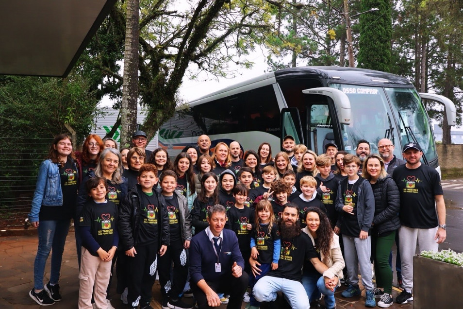 Os Tambores Não Podem Parar brilham com alunos do Instituto no maior encontro de Baterias da América Latina