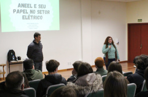 Estudantes do Ensino Médio participam de projeto piloto da UFRGS em parceria com a ANEEL