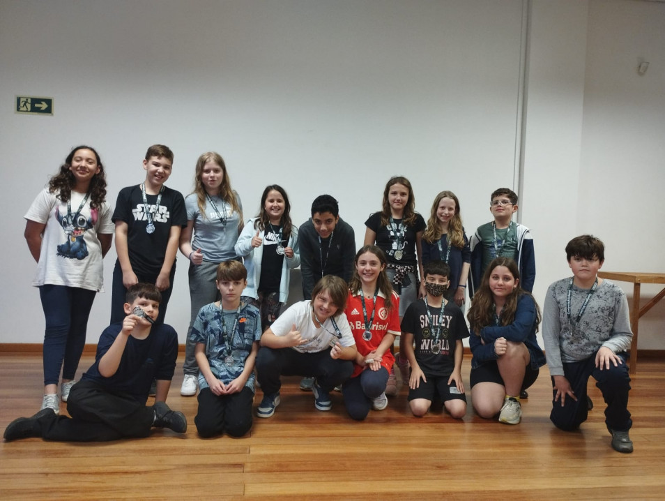 Estudantes do Instituto Ivoti recebem medalha de prata na Olimpíada Matemática sem Fronteiras