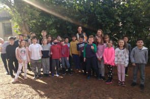 Turma do 2º ano recebe veterinária para falar sobre cuidado com os animais