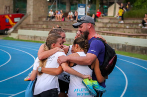 Atletas do Instituto Ivoti / Equipe Municipal de Atletismo conquistam medalhas em campeonatos estaduais