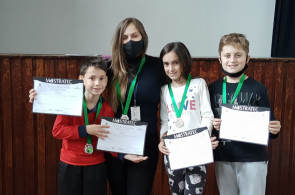 Estudantes recebem premiação da Mostratec Júnior realizada em 2021