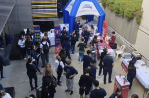Ensino Superior do Instituto Ivoti participa de Feira das Profissões em Porto Alegre