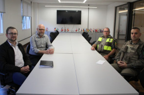 Instituto Ivoti recebe visita de representantes da Brigada Militar de Ivoti