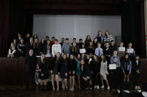Estudantes dos 8ºs anos apresentam os Curtas Medievais desenvolvidos na aula de História