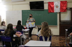 Instituto Ivoti oferece aulas de espanhol para alunos da Educação Básica.