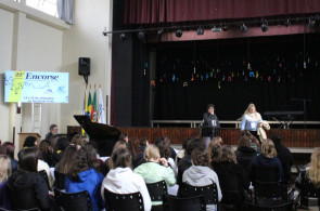 Coralistas de 13 escolas da Rede Sinodal se encontram no Instituto Ivoti para o 22º Encorse