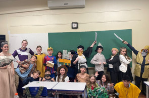 Turma do 5º ano B realiza apresentação sobre as grandes navegações em Assembleia