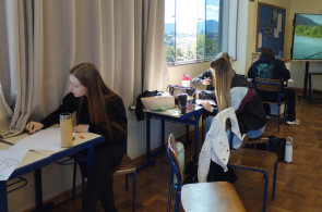 Monitores de ensino tem momento de formação no Instituto Ivoti