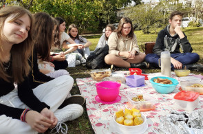 Estudantes apresentam receitas feitas para fixar conteúdo estudado na aula de Ciências