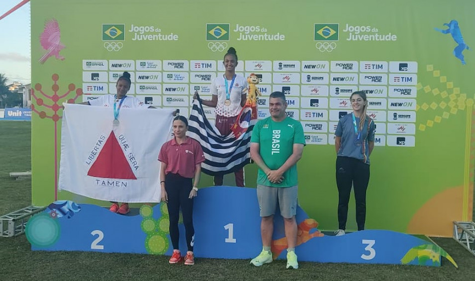 Equipe de Atletismo tem medalha de bronze nos Jogos Escolares da Juventude