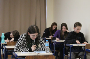 Estudantes da Educação Básica realizam provas da Olimpíada Brasileira de Matemática