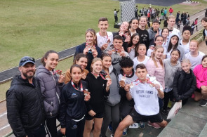 Atletas da Equipe Municipal de Atletismo/Instituto Ivoti conquistam 22 medalhas no Troféu IENH de Atletismo