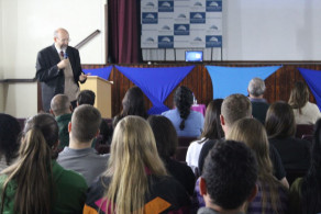 Evento do Superior encerra com palestra sobre Fundamentos da Ética