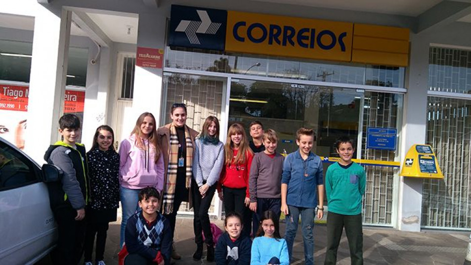 Alunos enviam Cartas para secretários de turismo da região