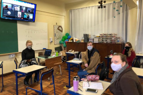 Turmas de Pós-Graduação realizam retorno presencial ao Instituto Ivoti