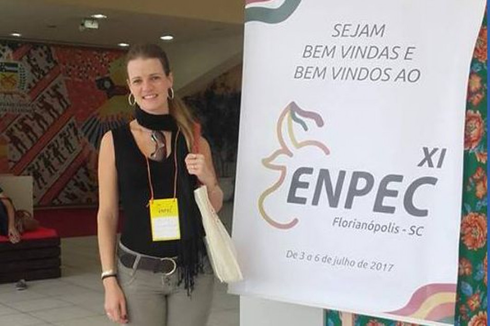 Professora do Instituto Ivoti participa de congresso