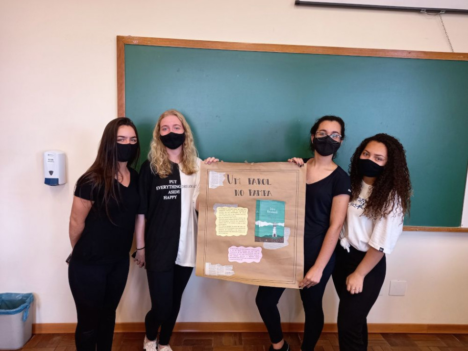 Turma do Curso Normal cria projeto de incentivo a leitura