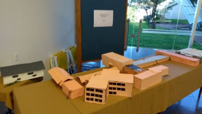Aula sobre escalas encerra com maquete dos prédios da Instituição
