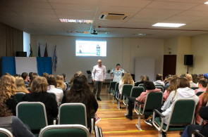 Turmas do 3º ano tem momento de conversa sobre Carreira