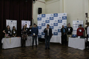Alunos apresentam trabalhos durante Mostra de Iniciação Científica