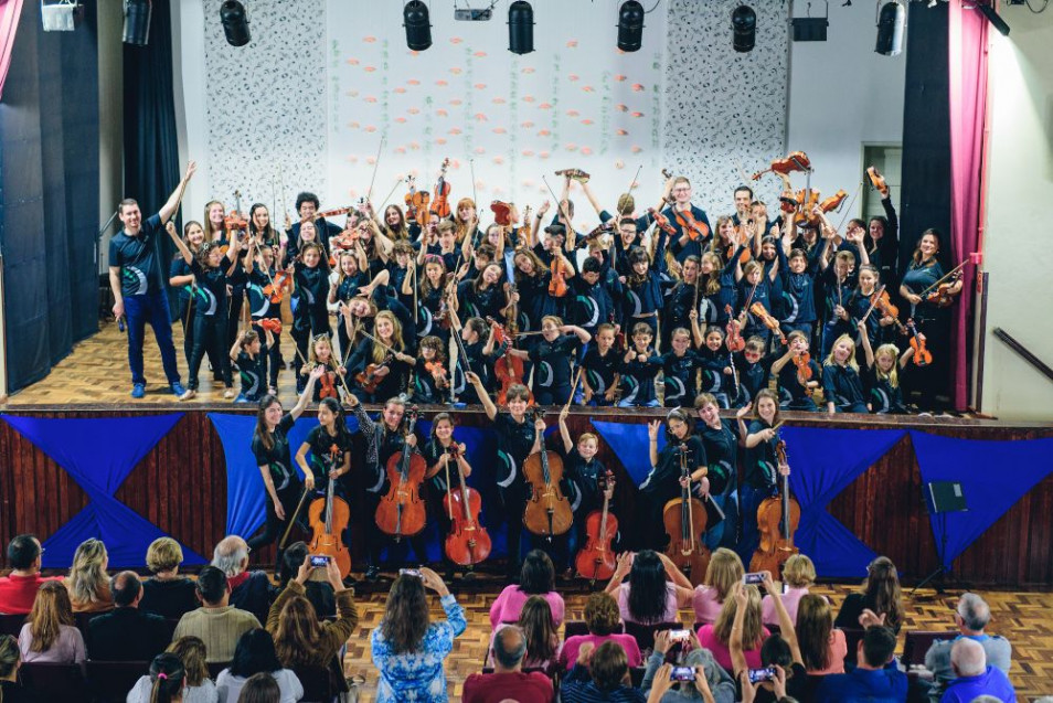 Concerto de Primavera arrecada mais de 2 mil reais para a Liga