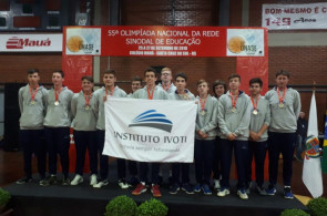 Times de vôlei do Instituto Ivoti e basquete fazem história na ONASE