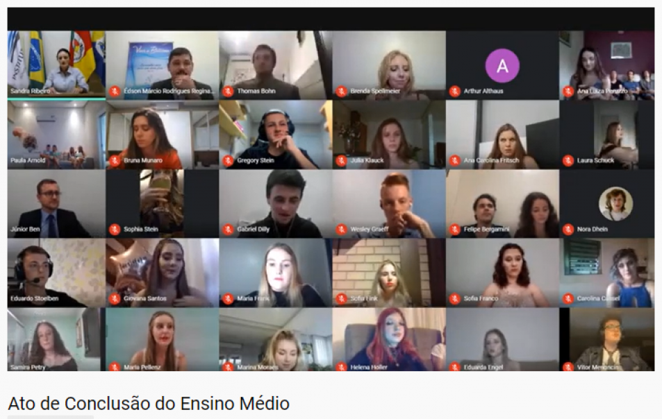 Turmas do 3º ano do Ensino Médio se despedem em solenidade virtual