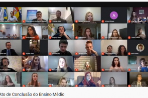 Turmas do 3º ano do Ensino Médio se despedem em solenidade virtual