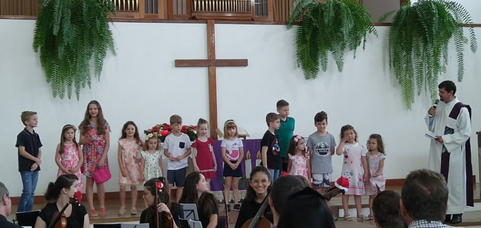 Instituição realiza Culto de domingo na Comunidade Evangélica Trindade