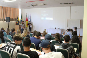 Turmas apresentam projetos para a Mostra de Iniciação Científica