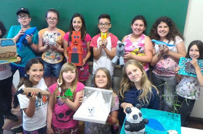 Alunos fazem pesquisa sobre mamíferos e compartilham o aprendizado