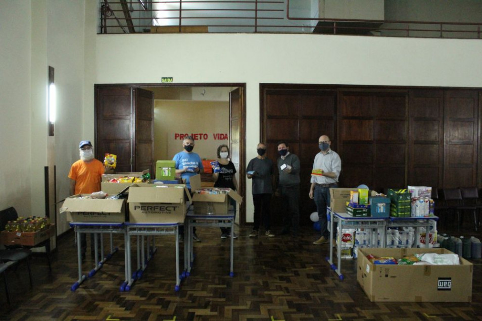 Instituto Ivoti realiza distribuição da arrecadação da Campanha Social
