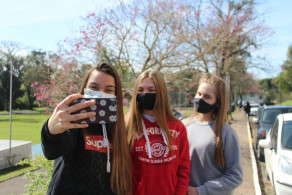 Alunos do Curso Normal participam do Desafio do Ser Educação do Jornal NH