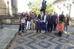 Turma realiza passeio histórico em Porto Alegre