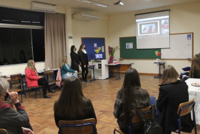 Turma de Pedagogia cria e-book com o título Abcdário dos Sentidos