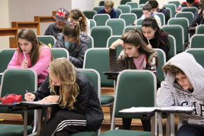 Alunos classificados fazem prova da Olimpíada de Informática