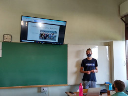 Turmas do NAI conversam com Germano Brill sobre suas vivências no alemão